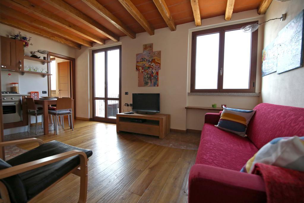 Casa Giulio Apartment In Lezzeno Lake Como Bagian luar foto